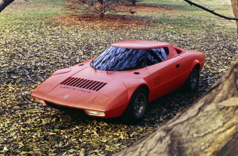lancia-stratos-the-journey-from-a-futuristic-concept-to-a-legendary-rally-car_4.jpg