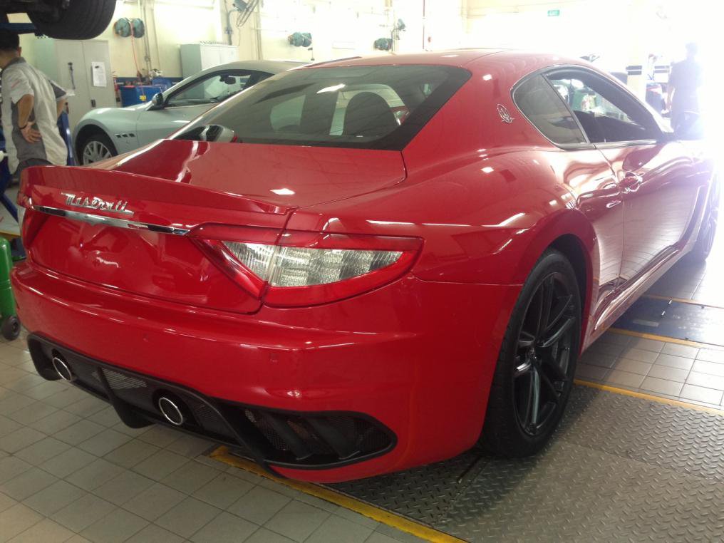 Maserati....jpg