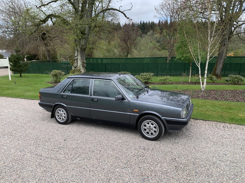 Lancia prisma symbol sportsmaserati