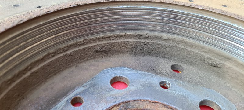 Inside Disk - handbrake.jpg Inside Disk - handbrake.jpg