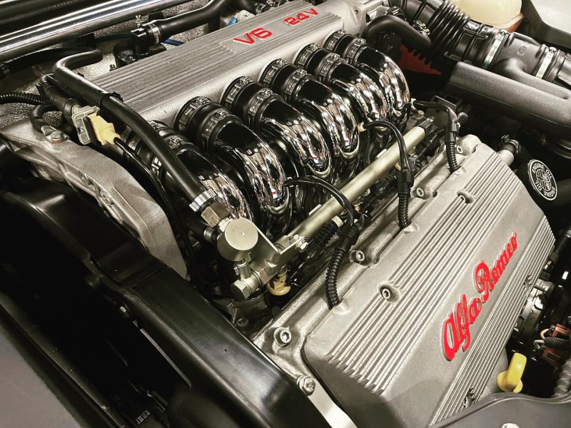Alfa Romeo GTV 916 Engine Bay Refurb | SportsMaserati