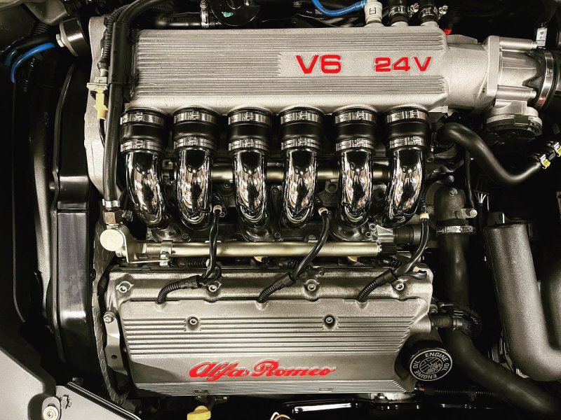 Alfa Romeo GTV 916 Engine Bay Refurb | SportsMaserati