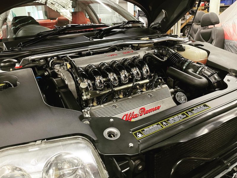 Alfa Romeo GTV 916 Engine Bay Refurb | SportsMaserati