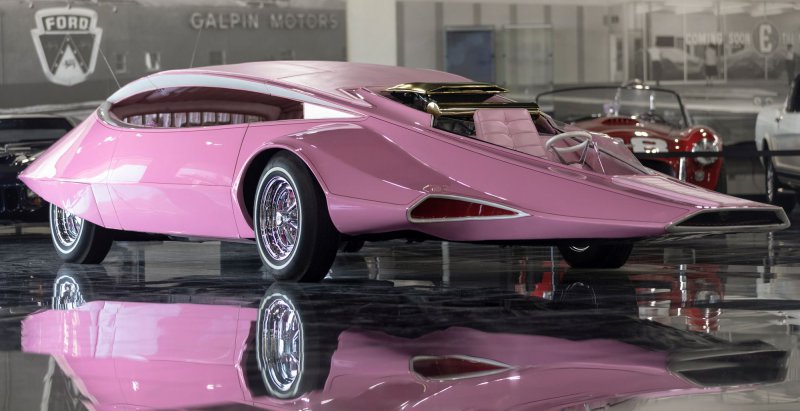 Pink Panthemobile.jpg