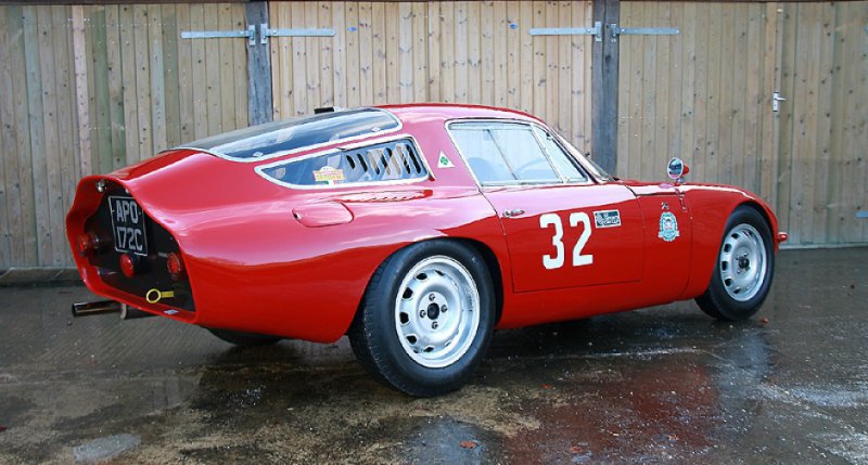 Alfa_Romeo_TZ1_03pop.jpg
