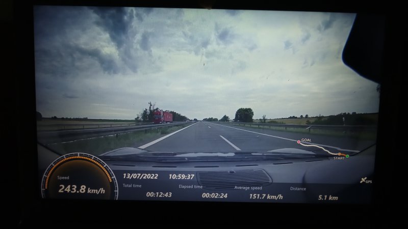e5fb0fa8-6123-48bb-b2b0-007d35b73adb-1_all_2190.jpg