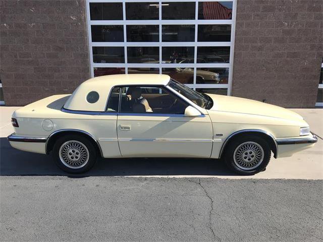 14982169-1989-chrysler-tc-by-maserati-thumb.jpg
