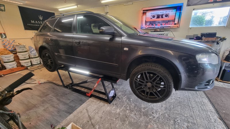 Audi.jpg