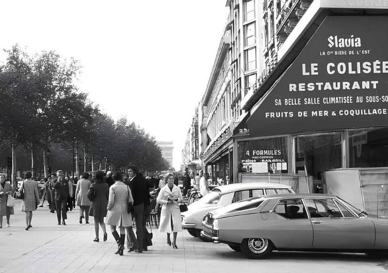 SM street scene.jpg