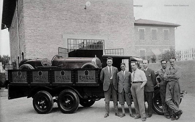 SCUDERIA FERRARI 1930 X11229b.jpg