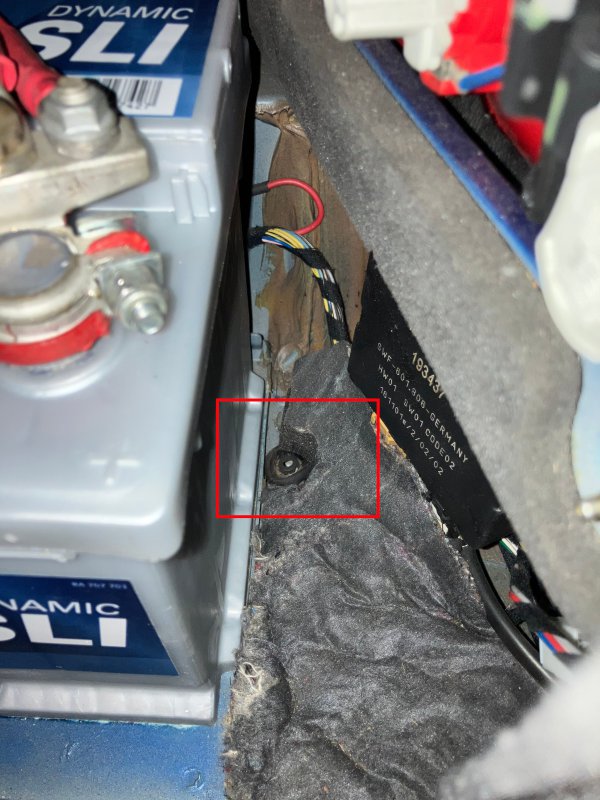 vent_hole_details.JPG vent_hole_details.JPG