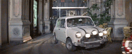 IJ 16-The-Italian-Job-1969-Austin-Mk-Mini-Cooper-S-1275-1967.gif