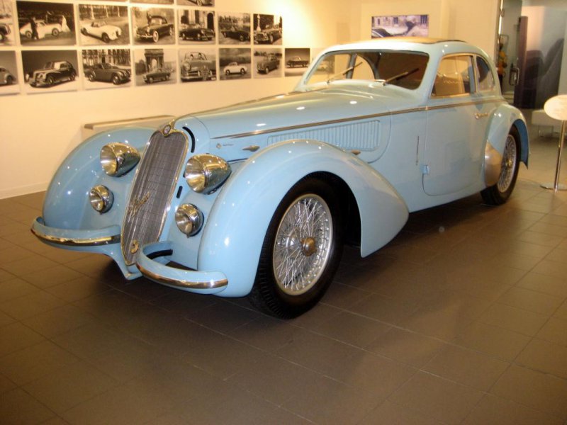 1938_Alfa_Romeo_8C_2900_B_Lungo.jpg