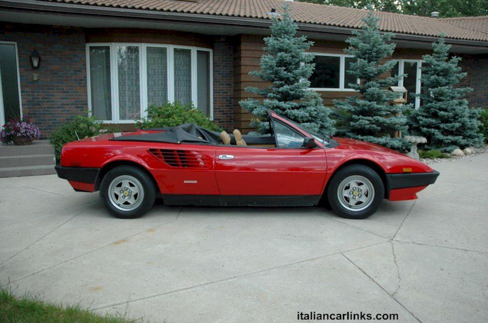1985_Ferrari_Mondial_3.0L_Quatrovaole_Cabriolet.jpg