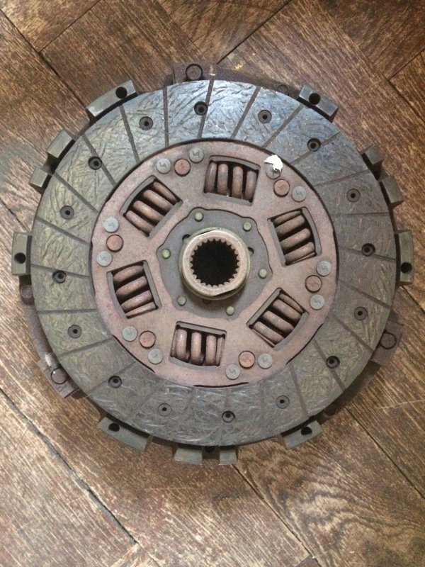 clutch1c.JPG clutch1c.JPG
