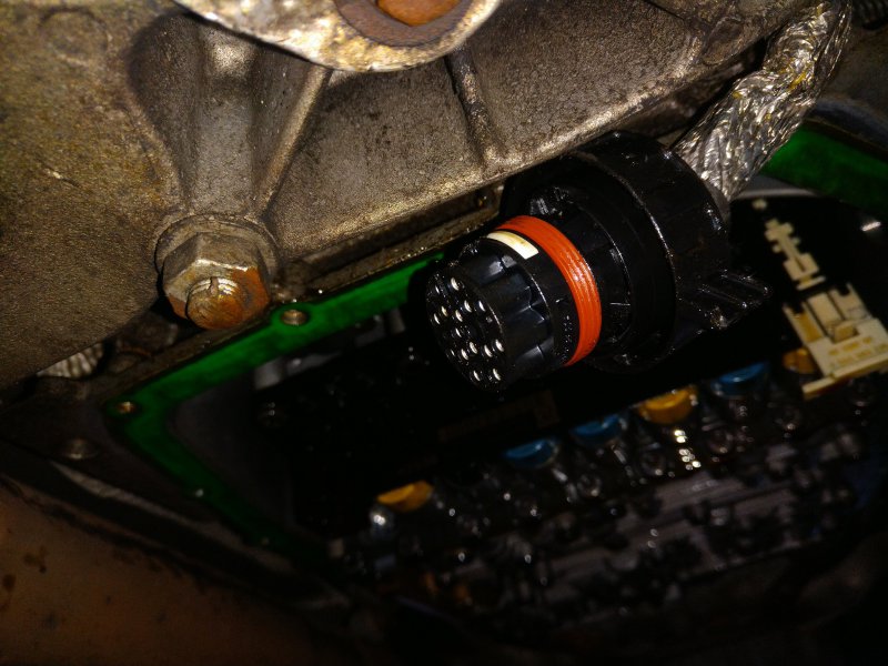 Changing the oil in the ZF 6 Speed Gearbox