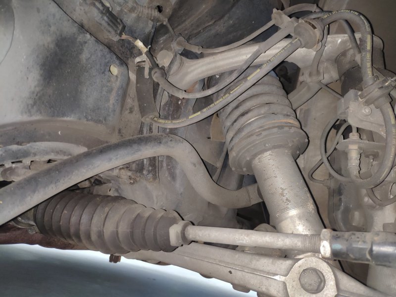 Lower ride height with stock springs. | SportsMaserati