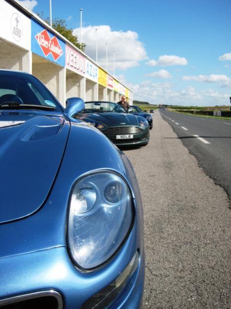 Rheims cars in line.jpg