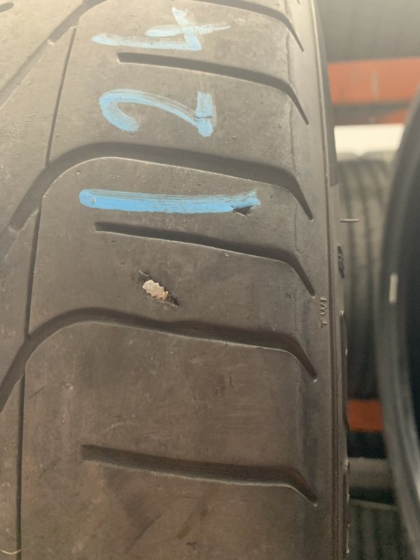 damage tyre 1.jpg