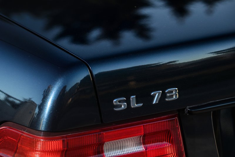 1999-Mercedes-Benz-SL-73-AMG-_62.jpg