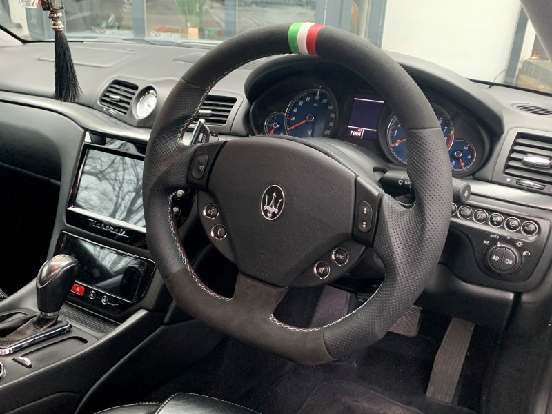 MASERATI GRANTURISMO STEERING WHEEL