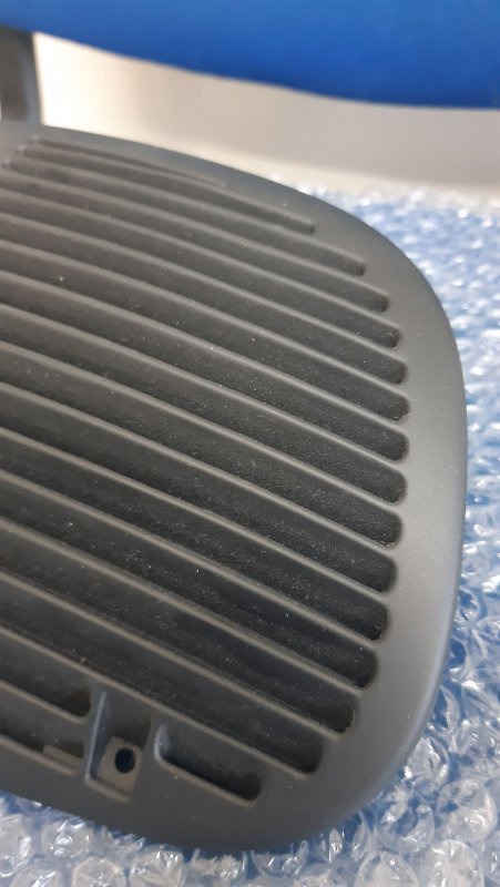 20220323_Mas Grille Refinished Detal.jpg